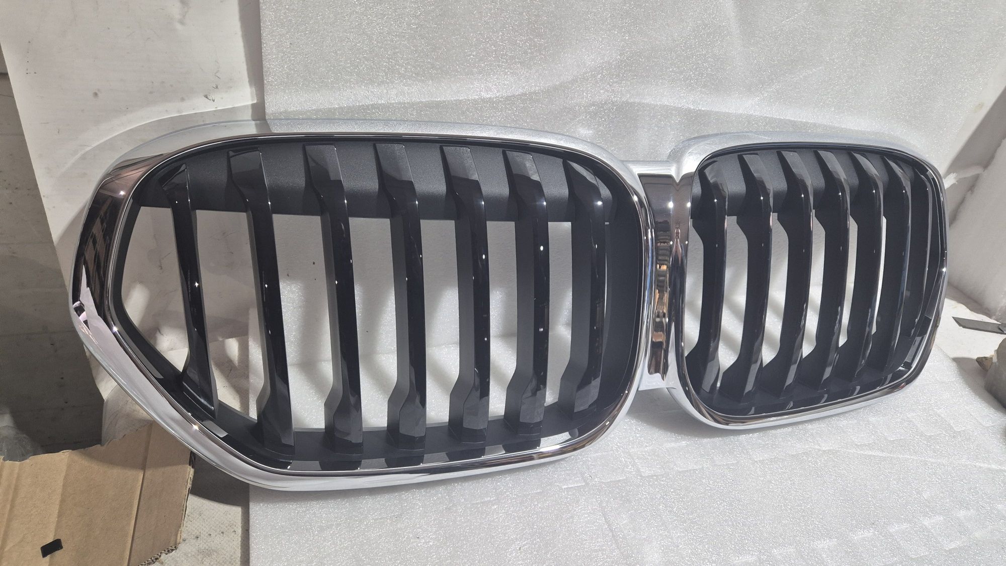 Grill atrapa bmw x1 f48 lift nowy oryginał