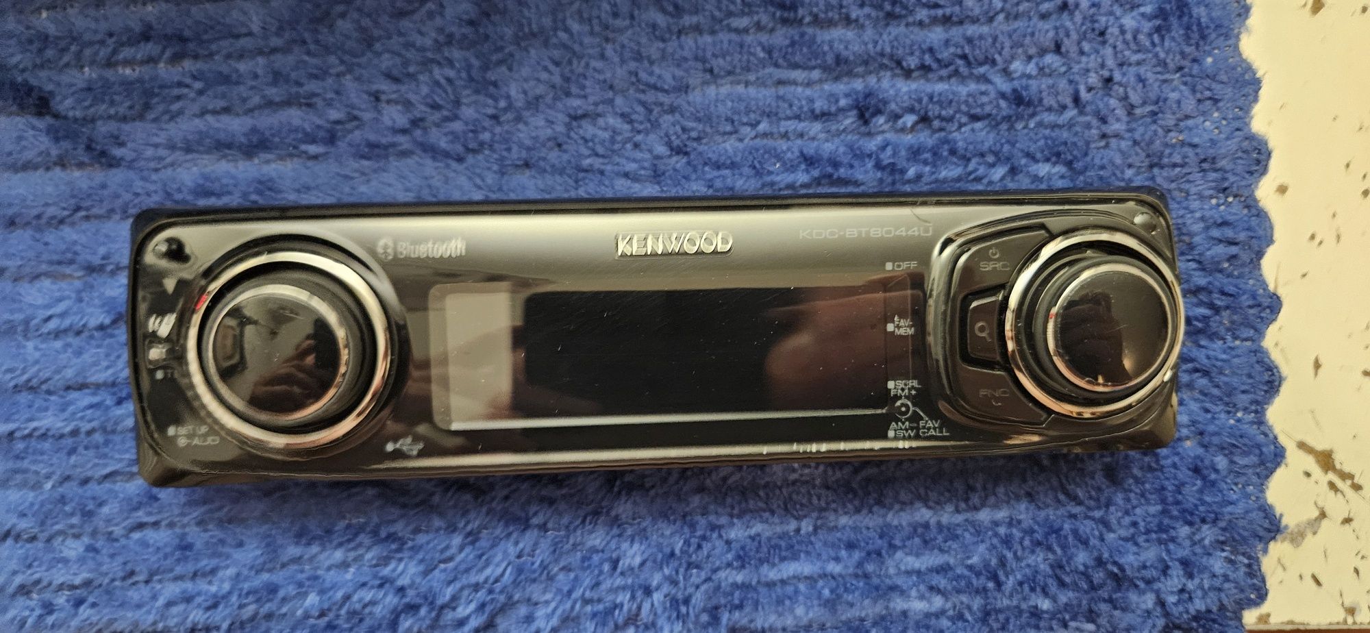 Kenwood KDC-BT8044U 3xRCA Bluetooth DSP DTA pilot