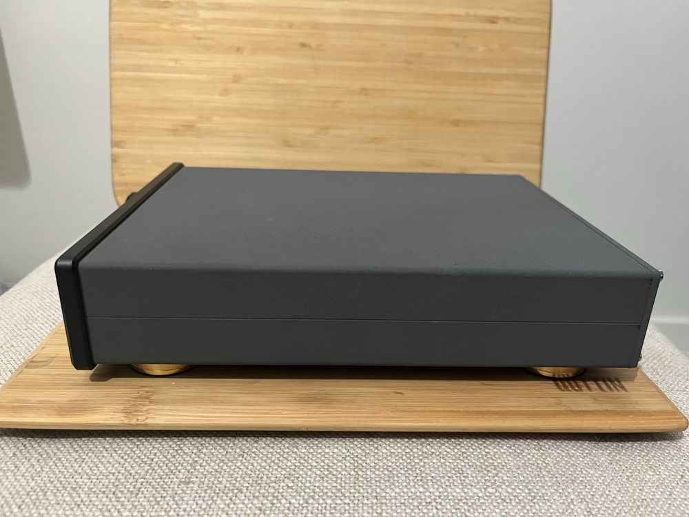 Violectric V200 amplificador de headphones