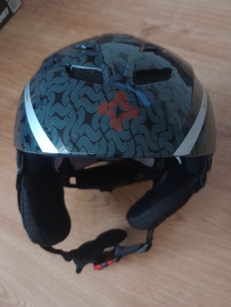 Kask na narty, snowboard, ski