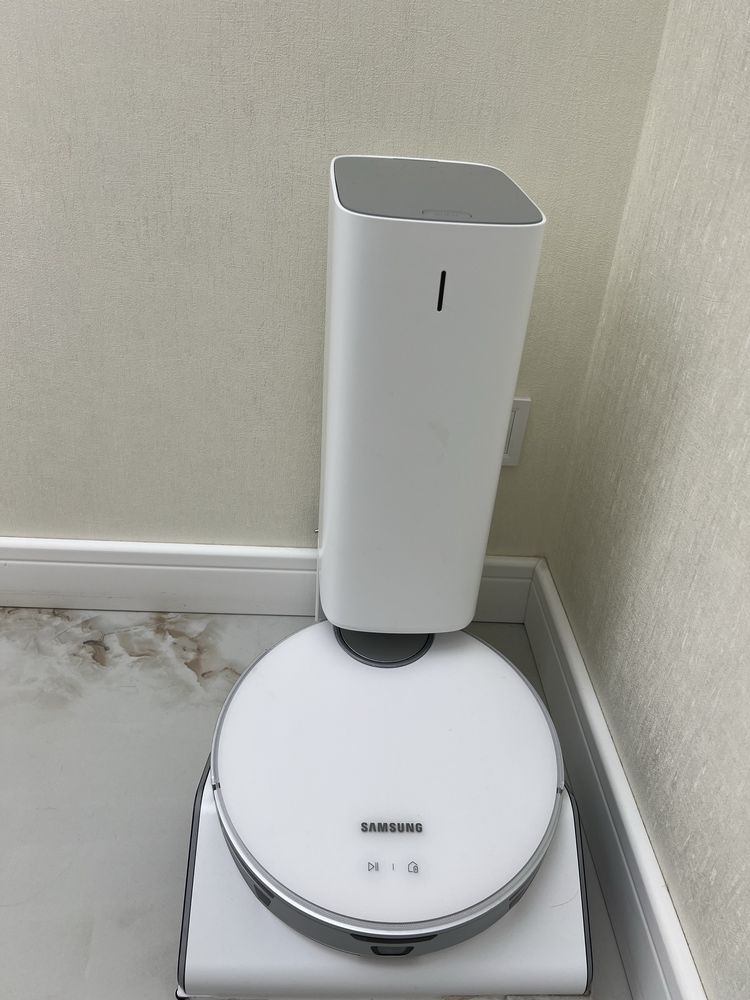 Продам робот-пылесос SAMSUNG Jet Bot Al+