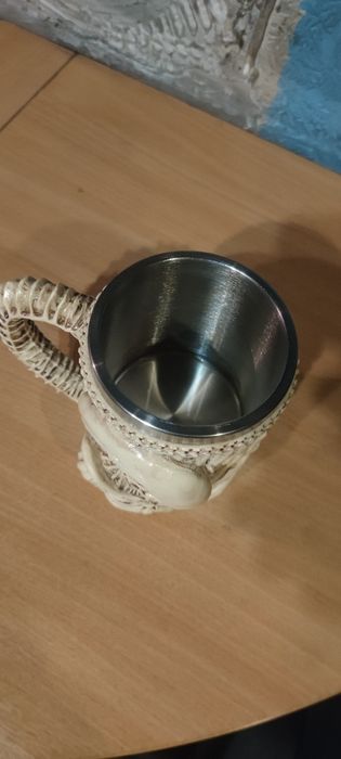 Келих (кружка) з дизайном черепа Чужого (ксеноморфа)