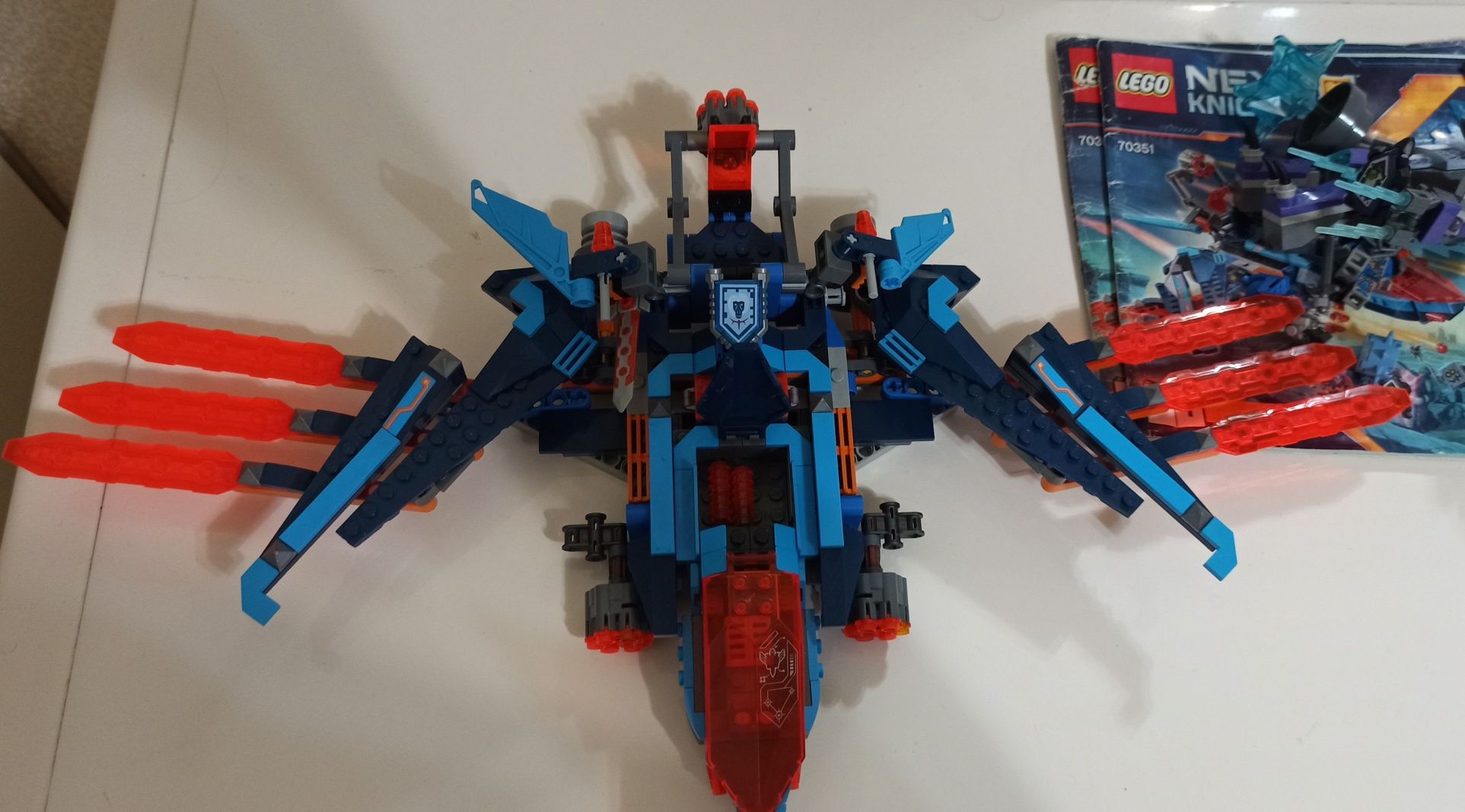 Lego Noxo Knight Самолет-истребитель Сокол Клэя (70351)