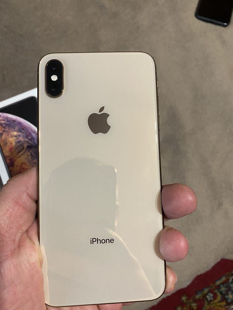 iPhone Xs Max 64 GB Gold