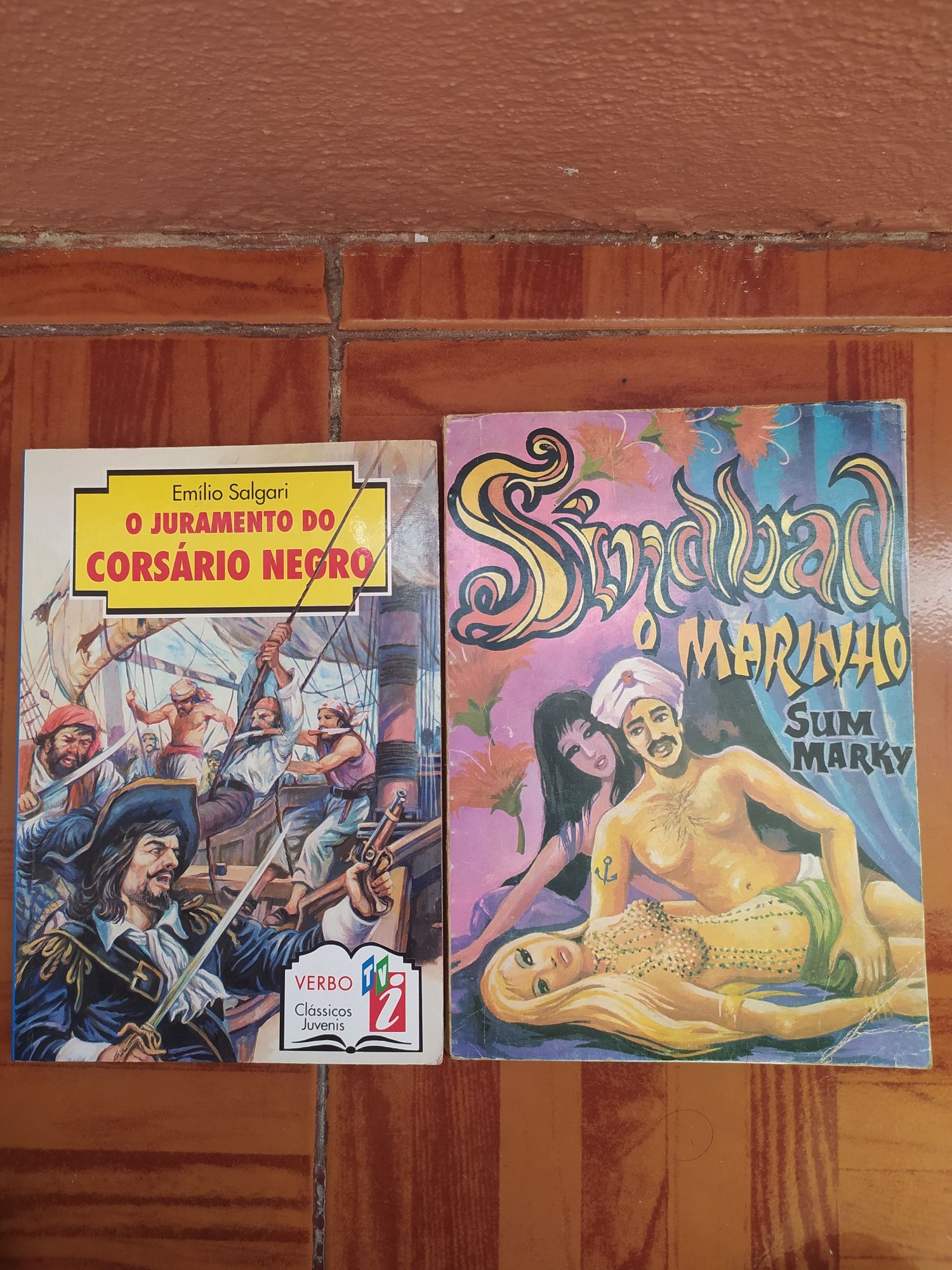 Livros de texto.