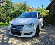 Volkswagen Touran R-Line Skóra Bi-Xenon Zadbany