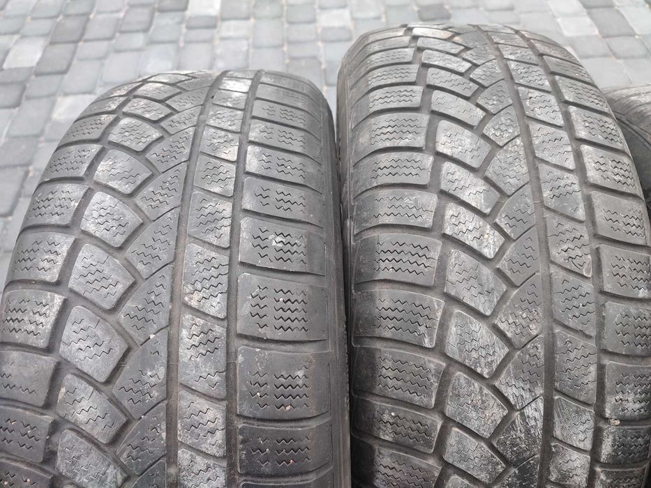 Opony zimowe 235/60/18 continental