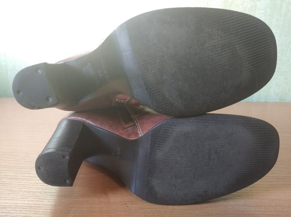 LIZARD.  Женские осенние кожаные сапоги на каблуках р.37