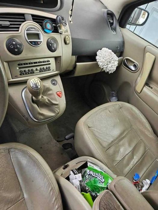 Renault Grand Scenic 1.5 dci 106CV 7 lugares