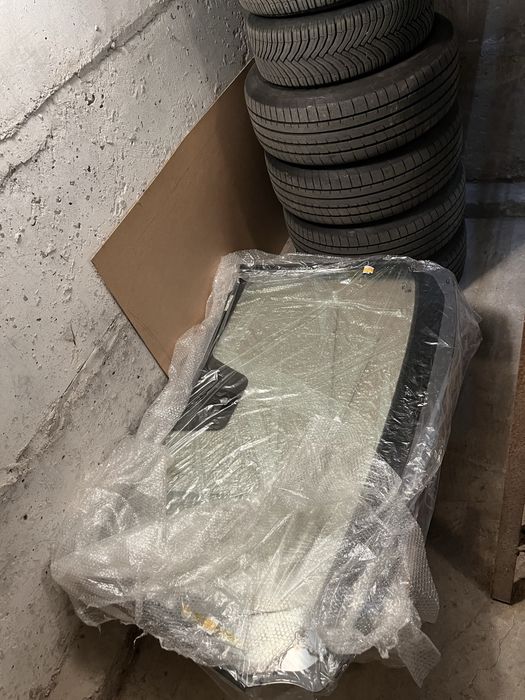 Лобове вітрове скло Chery Tiggo 4