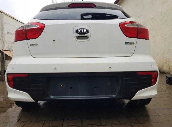 Kia Rio 2 3 Бампер комплект есть все. Разборка