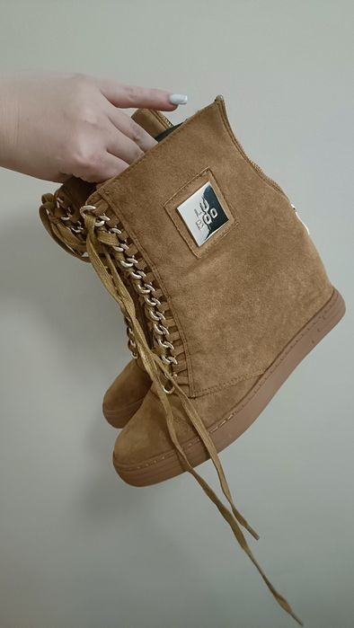 Nowe buty -trampki na koturnie. Luboo