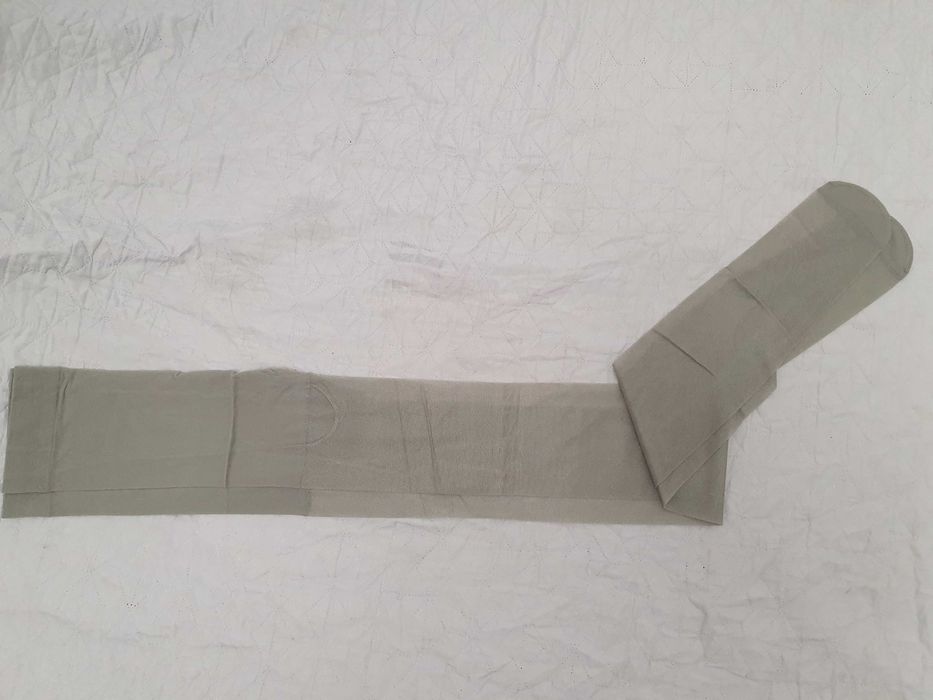 Rajstopy szare z metalicznym połyskiem