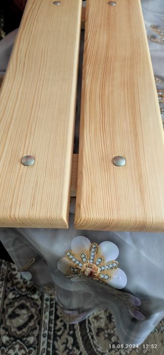 Сиденье в ванную, подставка, полочка( декор)