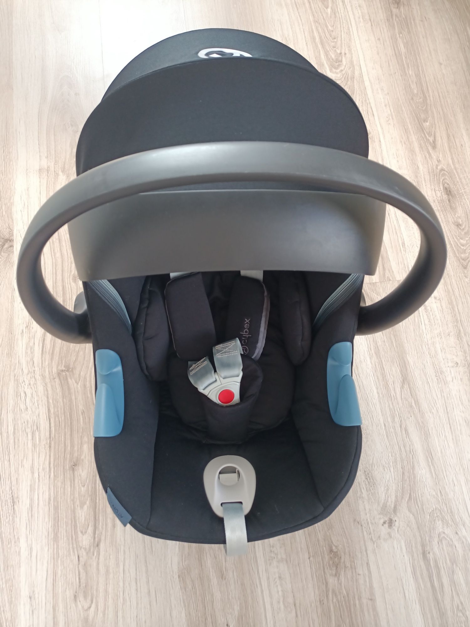 Fotelik nosidełko Cybex aton m i-size 0-13