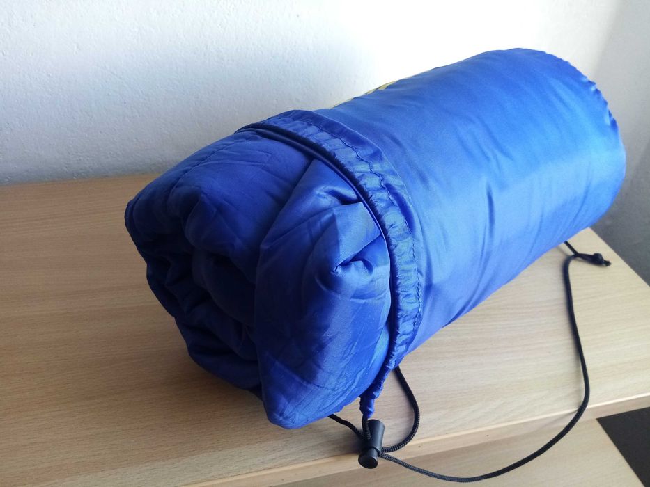 Śpiwór lekki z oddychającego poliestru