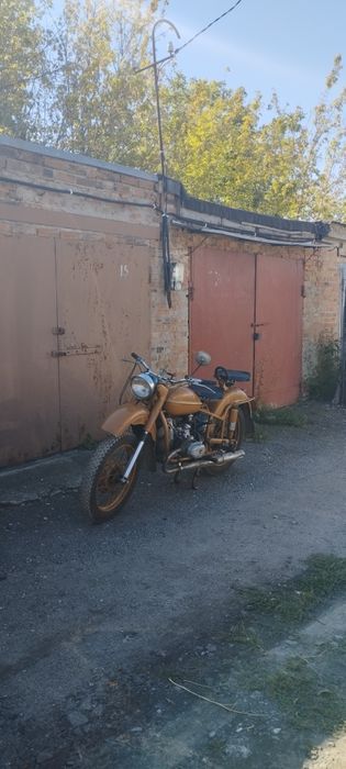 Урал-2 М-63 1970р. 6в. Коричневий.