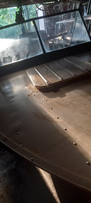 Лодка "Прогрес 4" з мотором Віхрь 30 та пристроями для транспортування