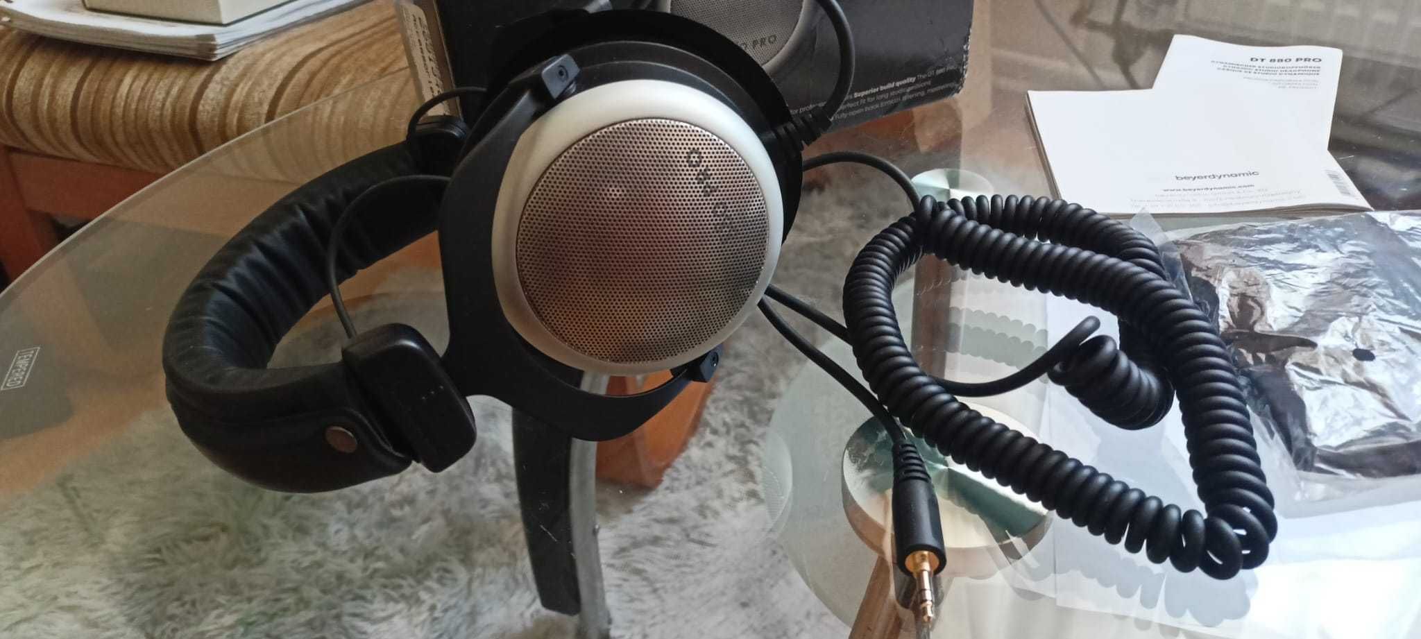 Beyerdynamic DT 880 PRO – stan idealny, 1 przetwornik uszkodzony