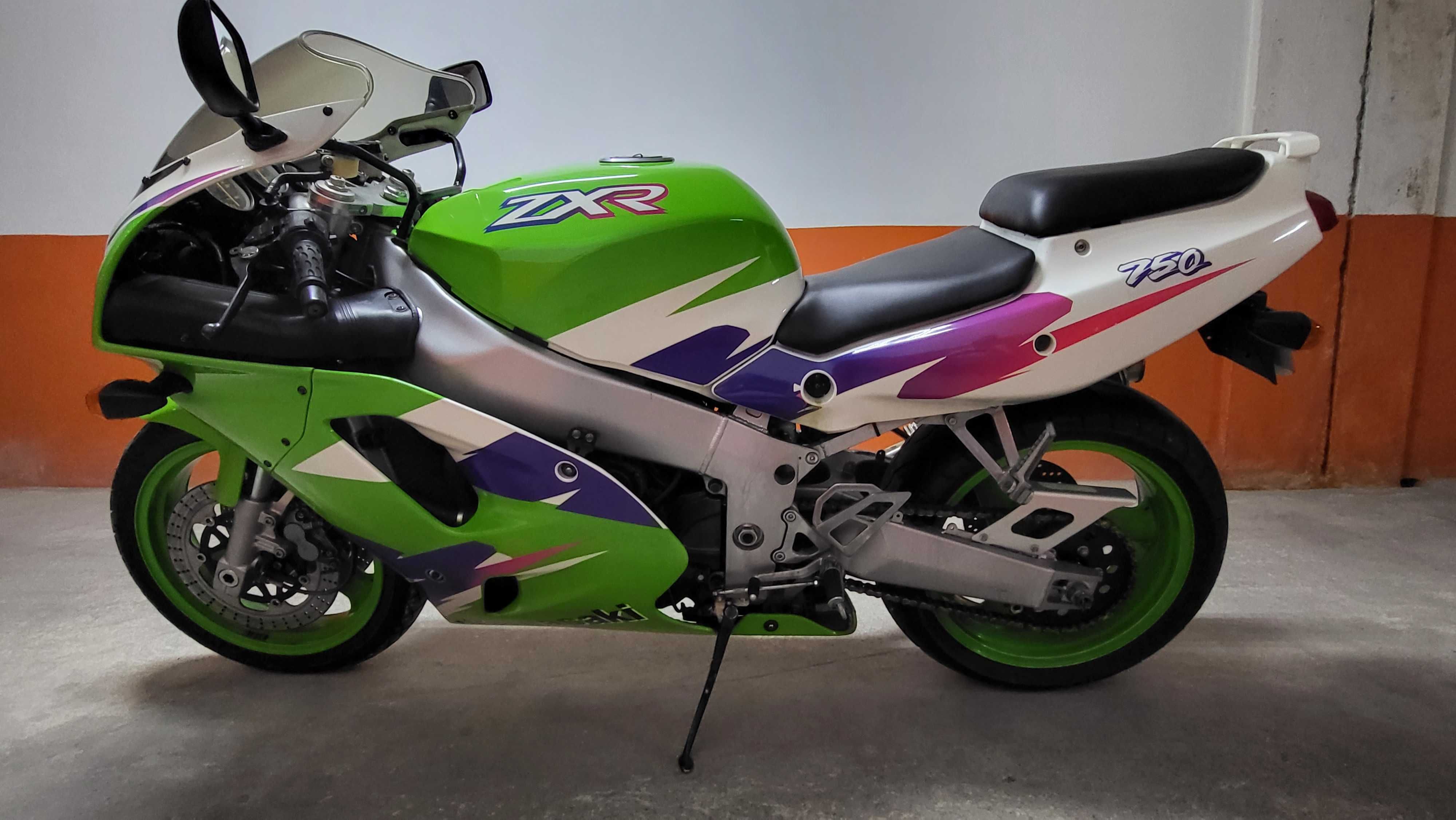 Kawasaki ZXR - 20 mil kms 1996