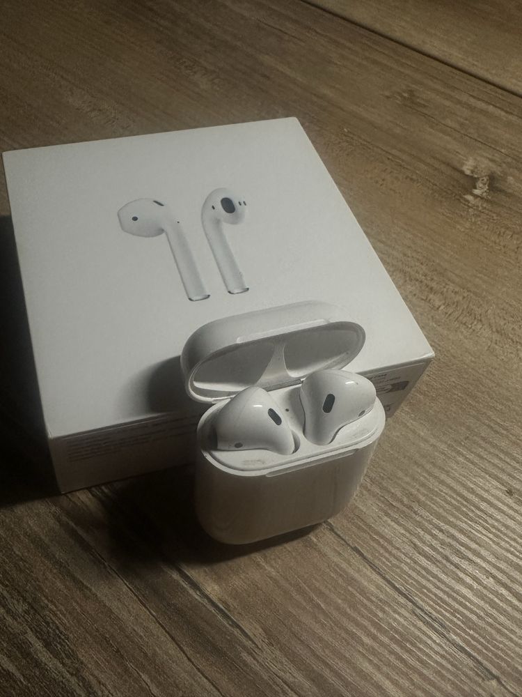 Air Pods 2 generacji