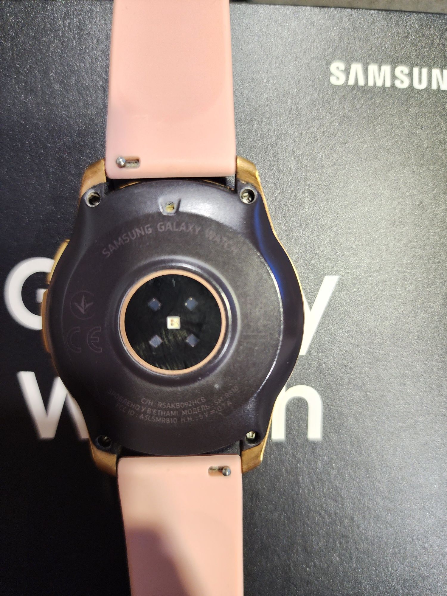 Продам смарт годинник Sumsung Galaxy Watch