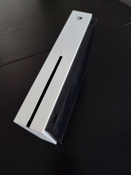 Xbox one s 500 GB