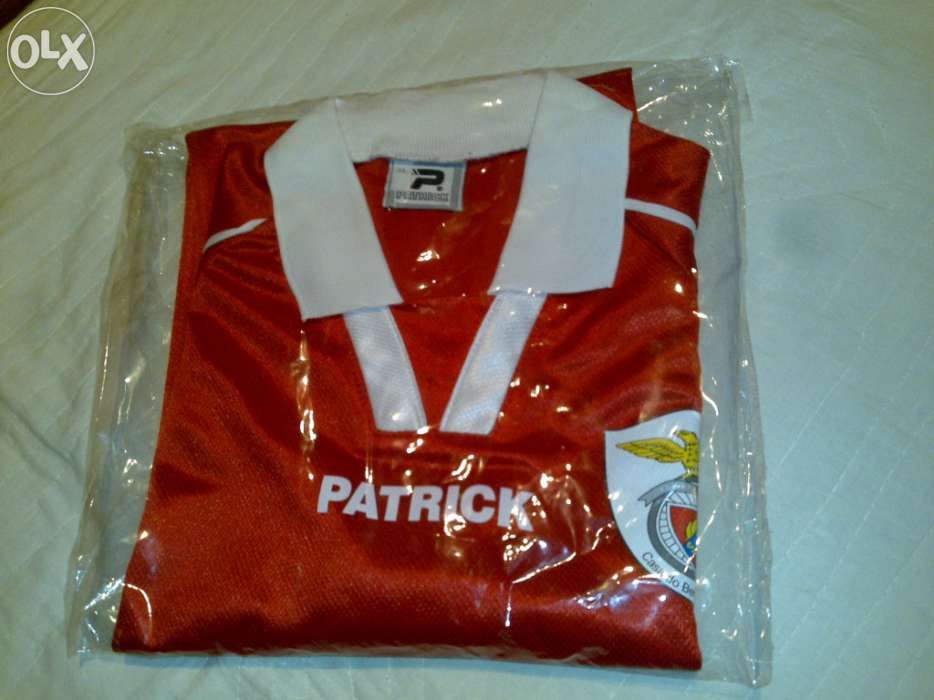 benfica (camisola da marca patrick)