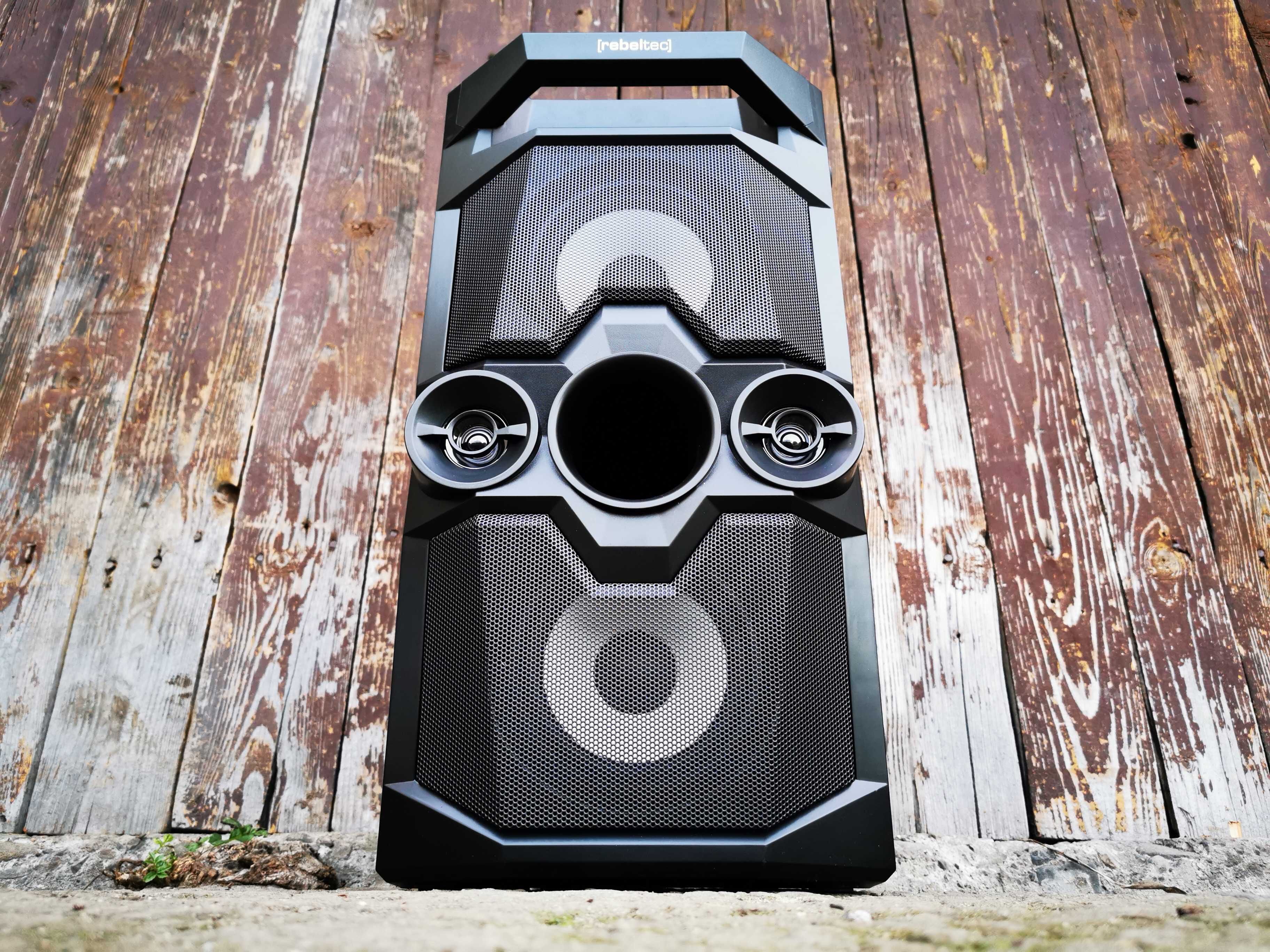 BOOMBOX Radio Wieża Kolumna Nagłośnieniowa SUBWOOFER Głośnik BLUETOOTH