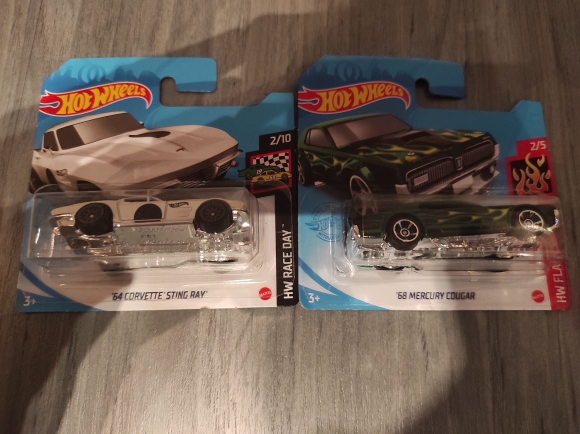 Hot wheels Corvette Sting Ray Mercury cougar