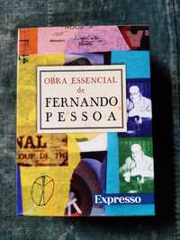 Obra essencial de Fernando Pessoa.