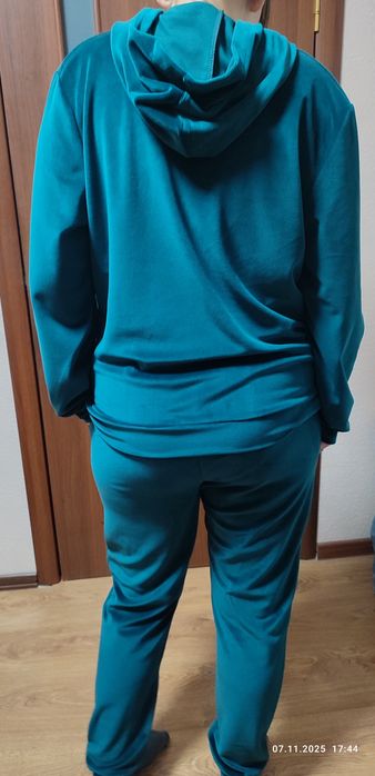 Велюровий костюм 50-52