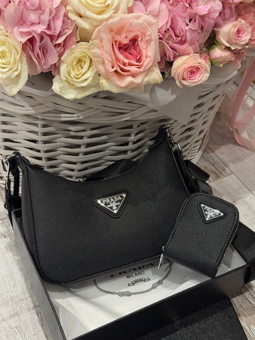 Сумка в стилі відомого бренду prada