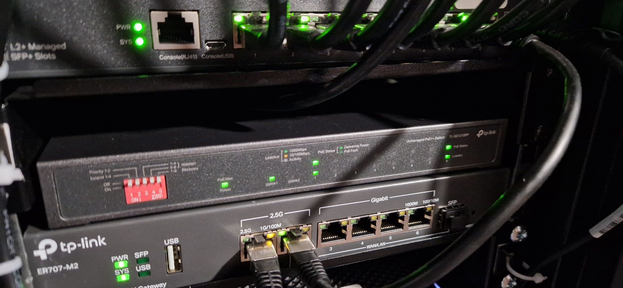 Switch TL-SG1210PP PoE++