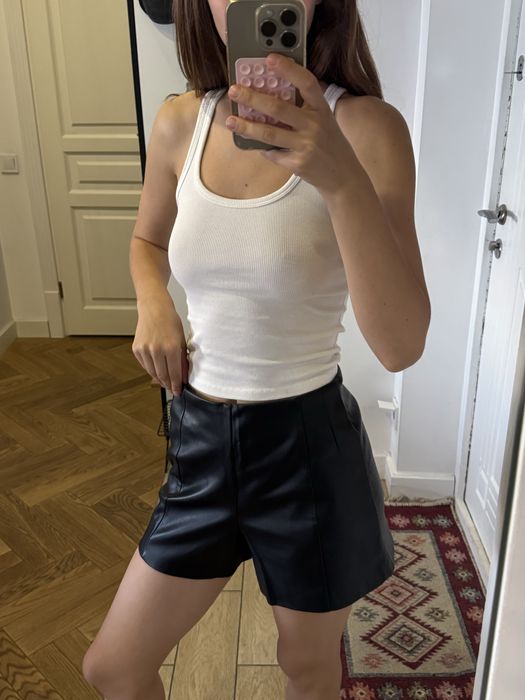 Шкіряні шорти Zara
