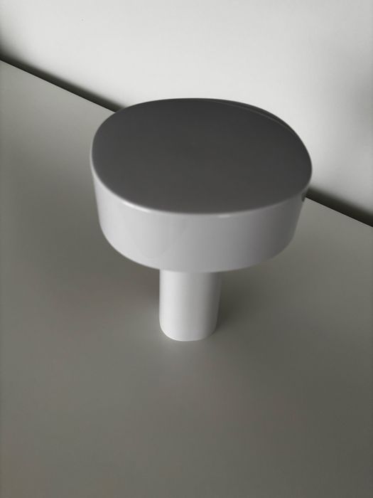 Sprzedam nową lampkę na baterie Ikea