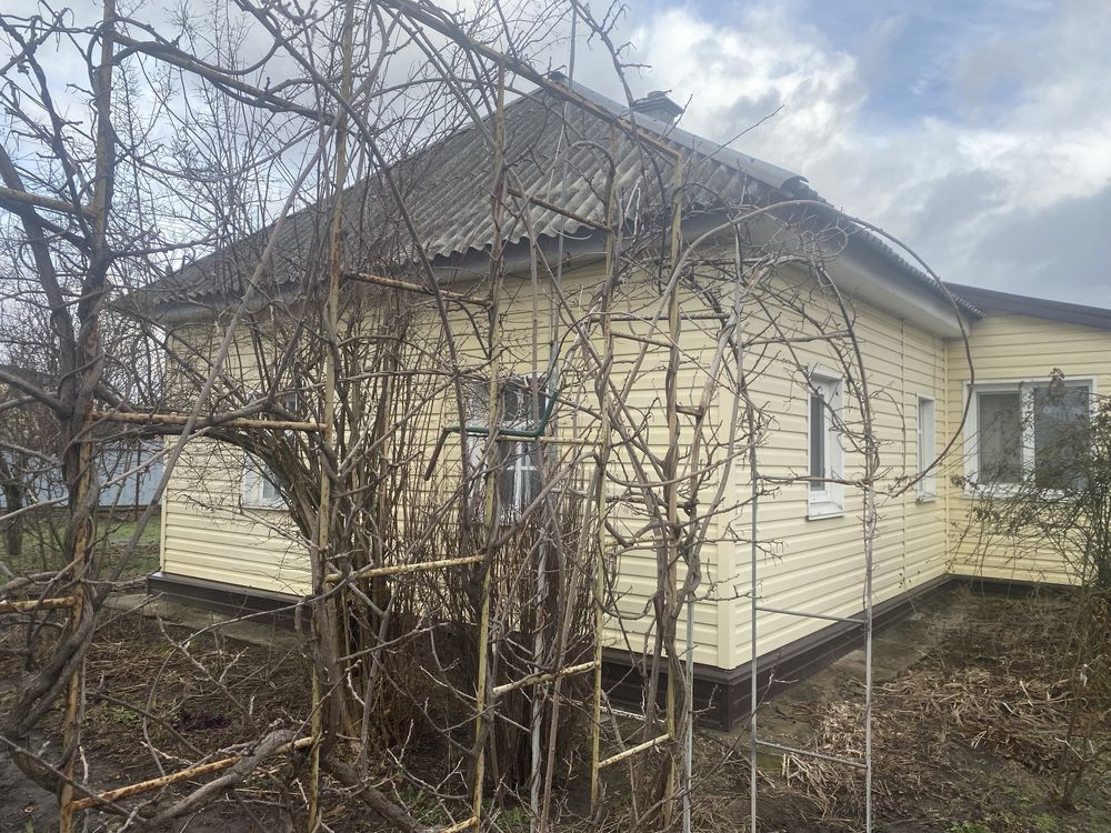 Продаж будинку під будівництво ( срочно )