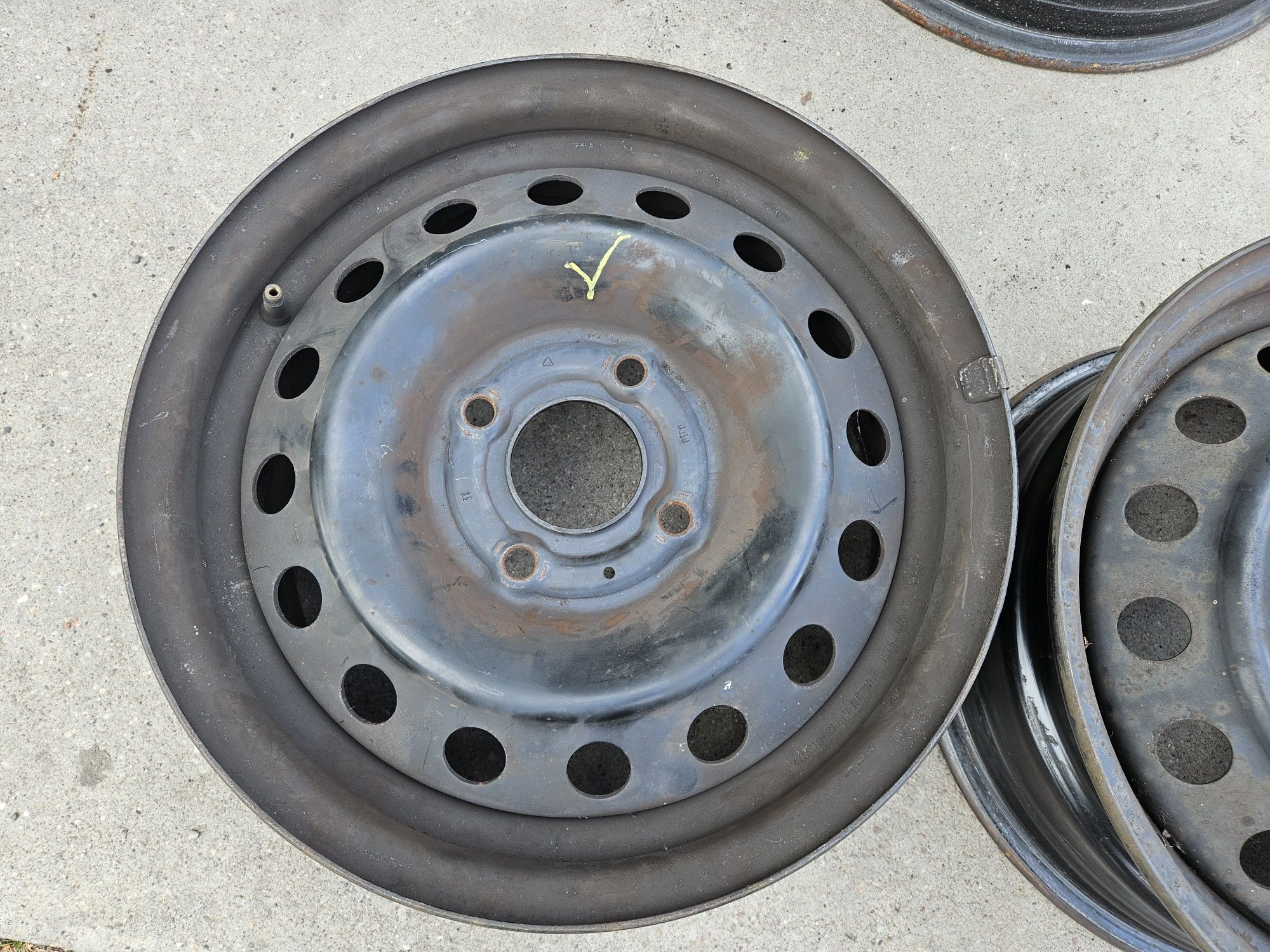 2x Felga 15 Nissan Almera Primera Tiida 4x114,3