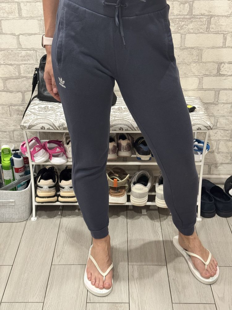 Спортивные штаны Adidas женские