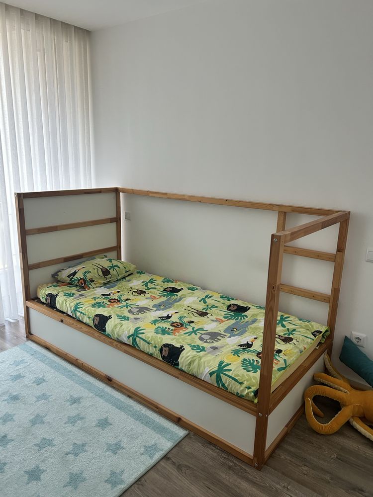 Cama Criança com colchao, edredao e lencois