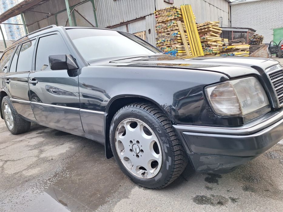 Мерседес е200 124