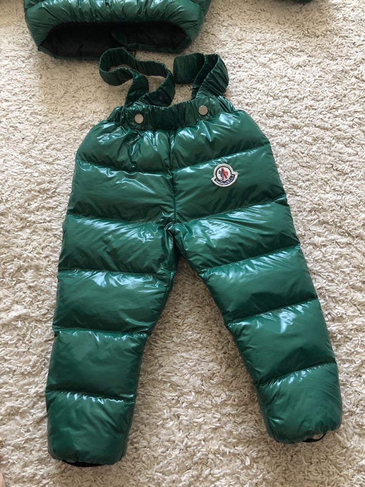 Зимовий дитячий комбінезон Moncler