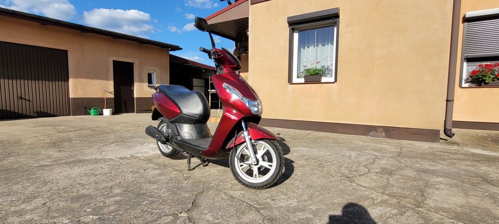 Peugeot Kisbee skuter