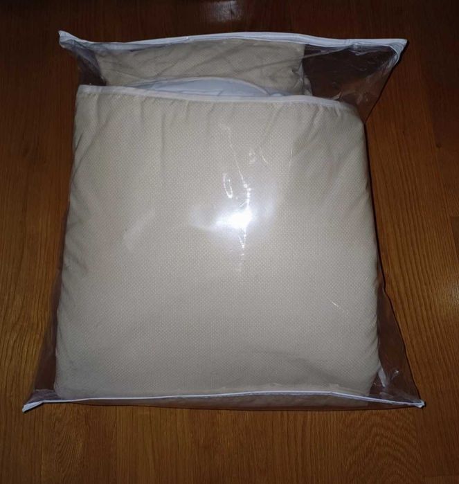 Conjunto de edredão + resguardo + almofada