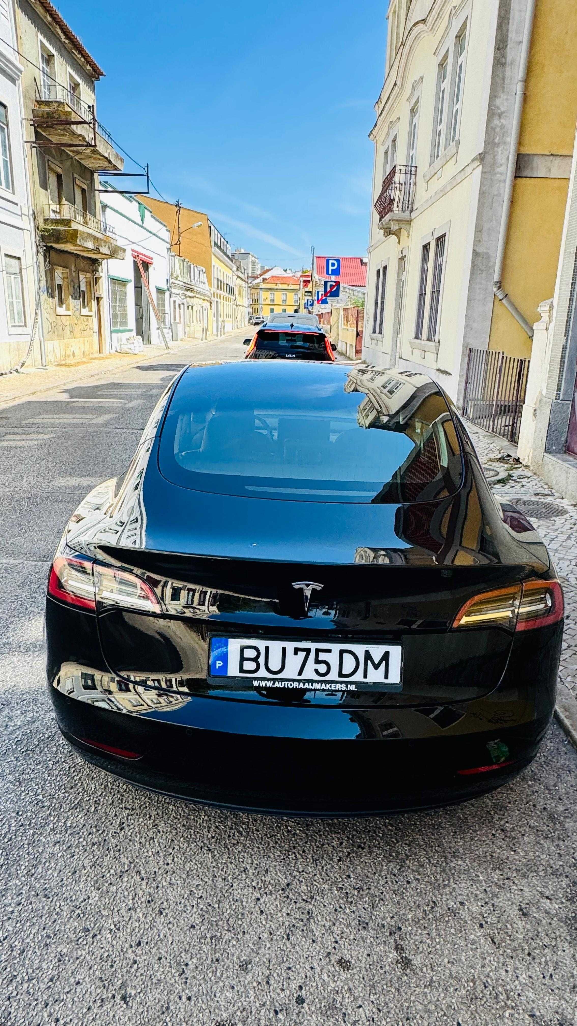 Tesla Model 3 2020