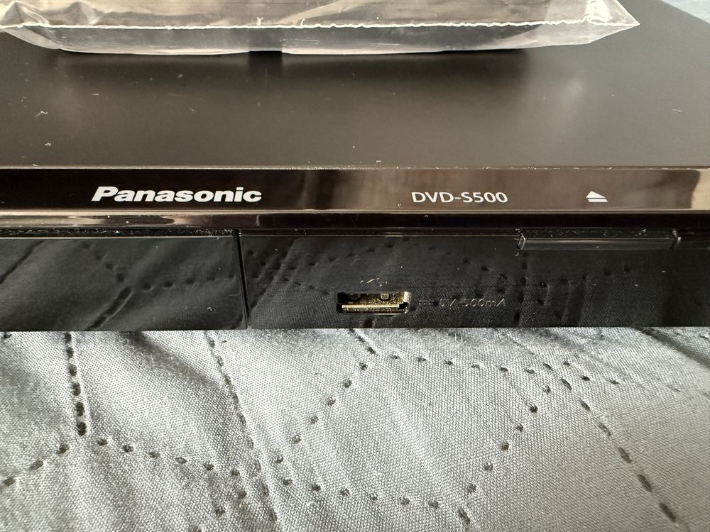 Sprzedam używany odtwarzacz DVD Panasonic DVD-S500