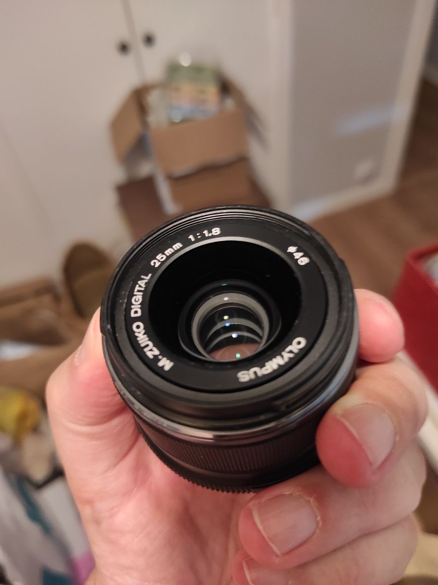 Objetiva Olympus 25mm f1.8 em óptimo estado