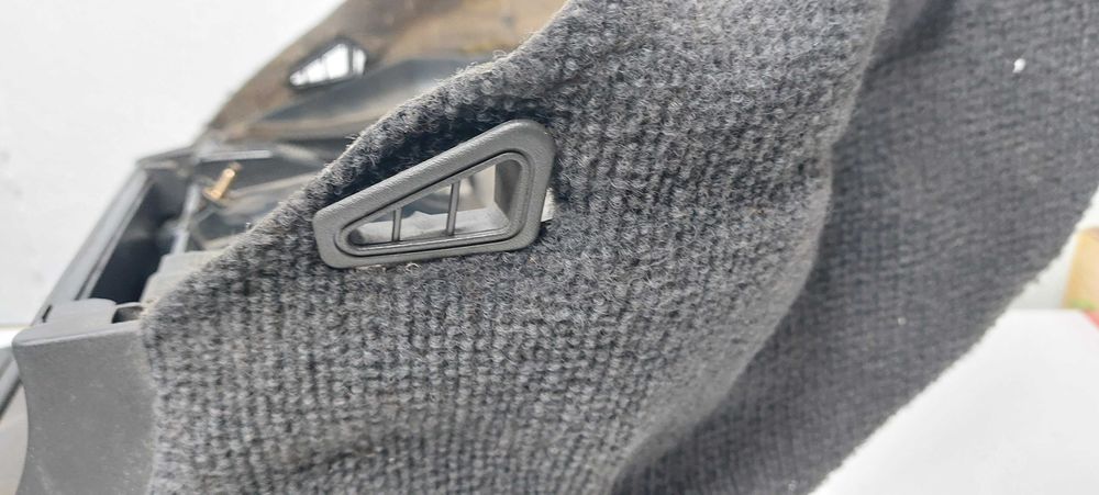 Peugeot 205 Mk2 Fase 2 Consola Central Tablier Interior Cinzento