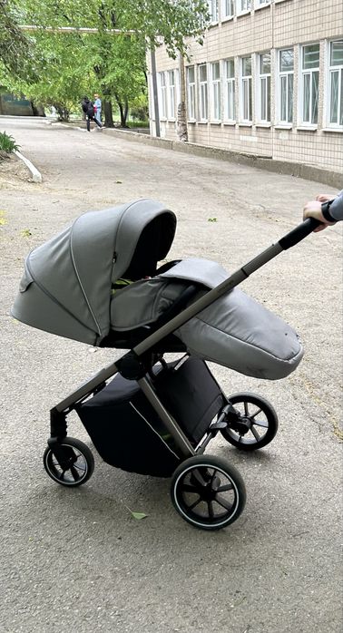 Коляска прогулянкова  Carrello Ultra 2025, Реверсивний  блок
