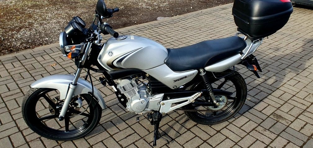 YBR 125 kat.B na wtrysku stan bdb (cbf 125 cb 125 )
